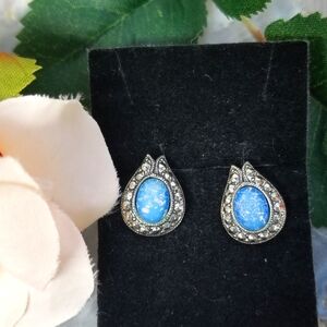 Vintage Avon opalesque earrings
